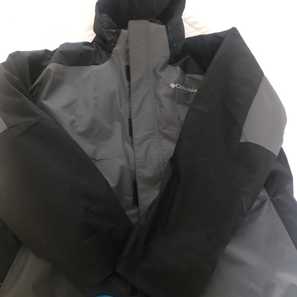 Men’s Jacket​ - Picture 5 of 7